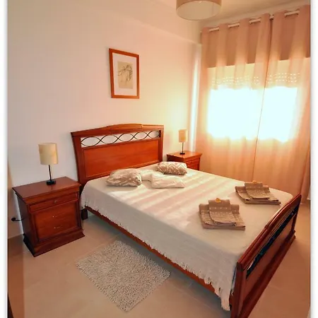 Apartamento Viagens * Quarteira